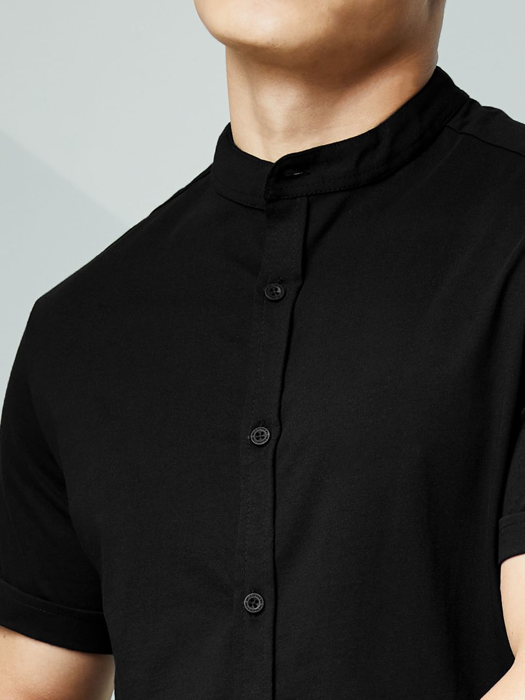 Solid Knit Shirt: Black