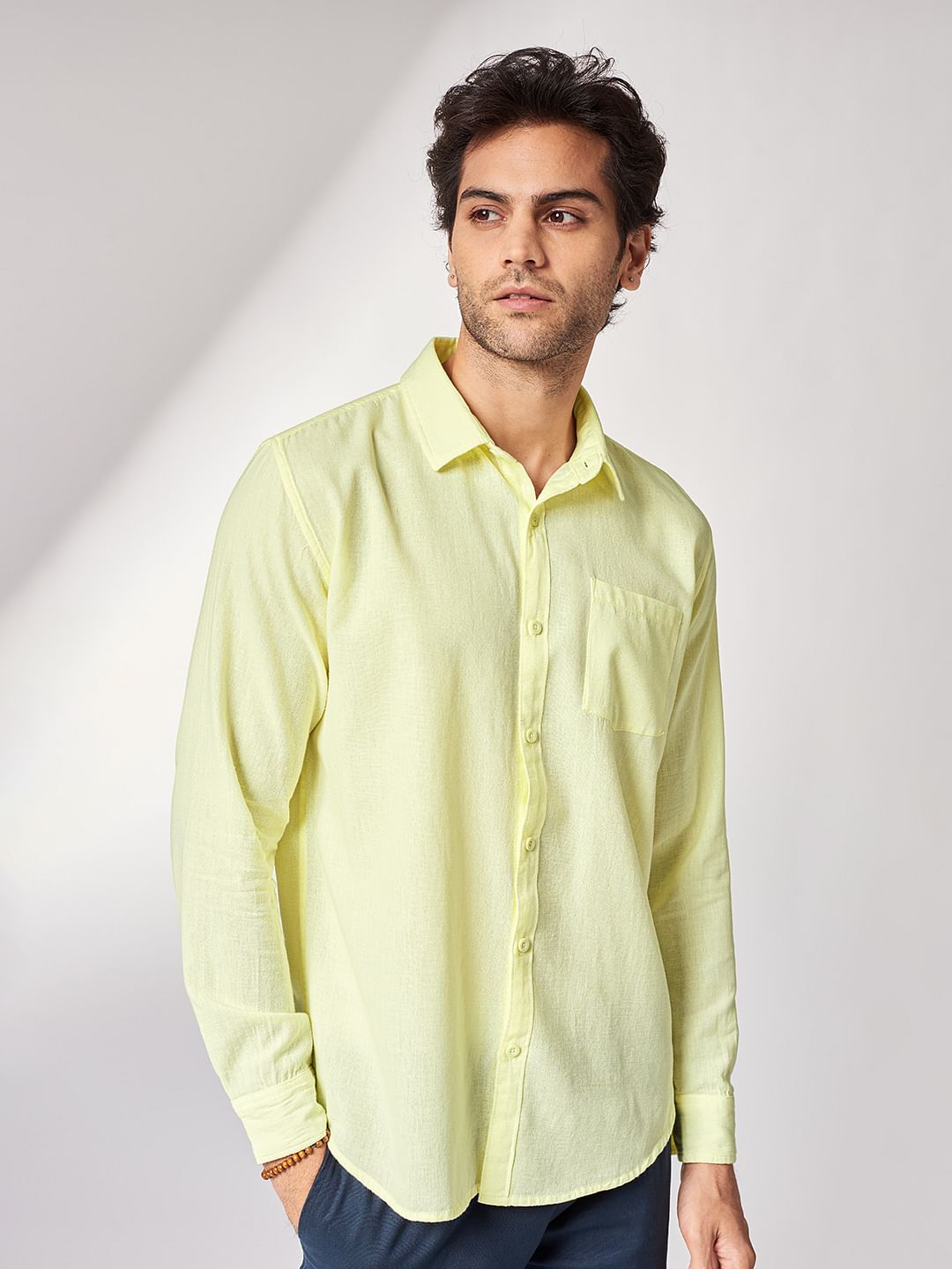 Solids: Light Yellow